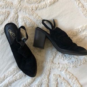 Black Mule Clogs